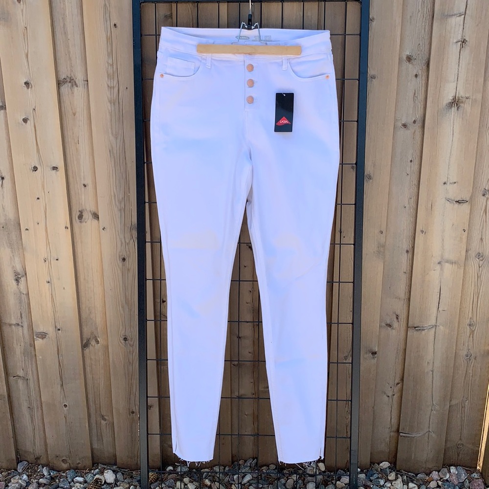 Old Navy Rockstar Super Skinny Jeans